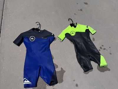Quiksilver Kids Wetsuits (2-Pack) - Blue & Neon Yellow Shorty Springsuits