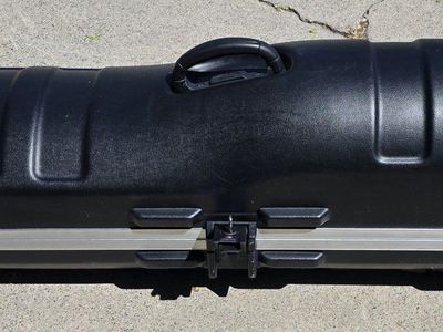 SKB Case Deluxe ATA Hardplastic 2 Wheeled Car Golf