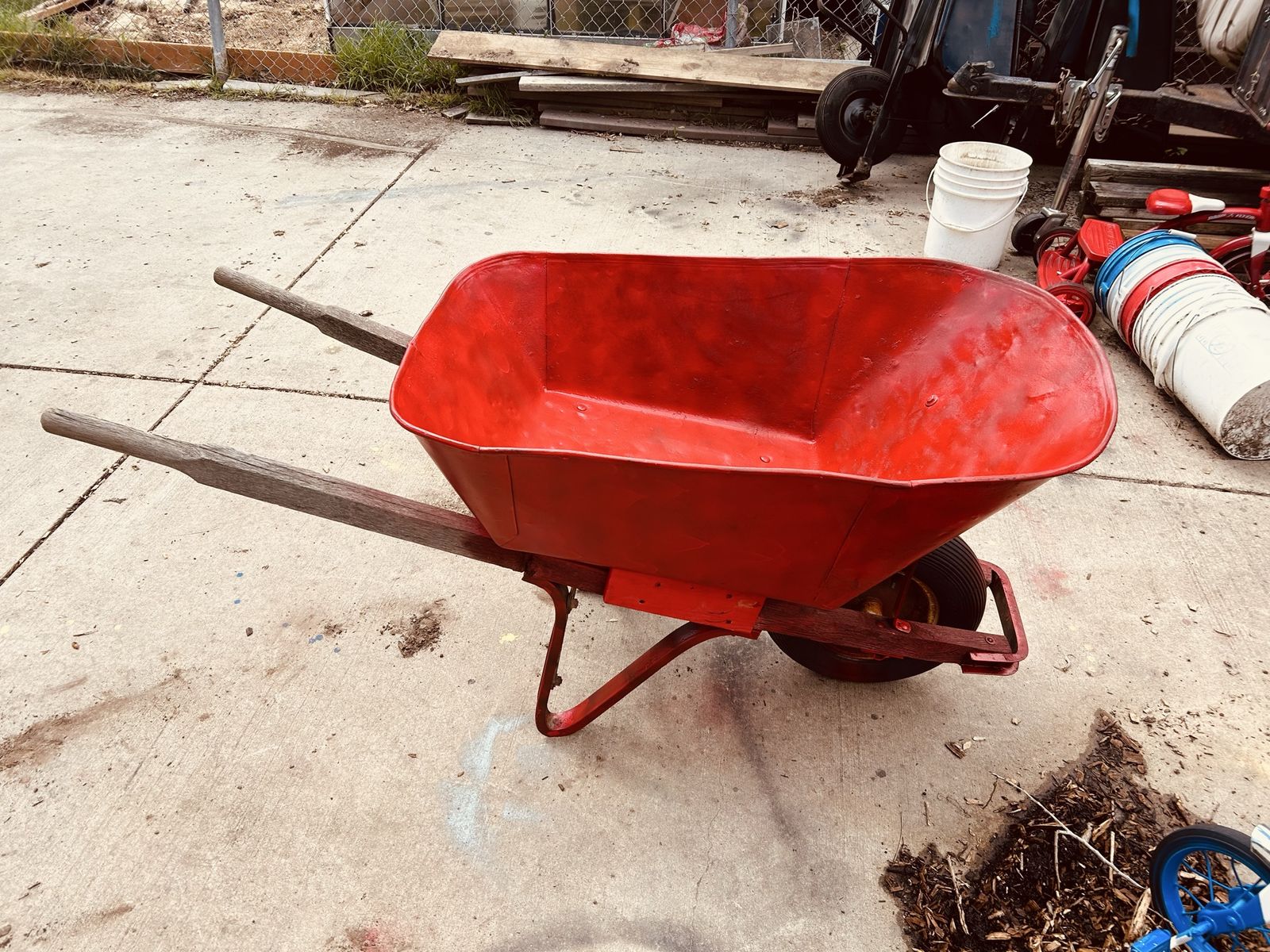 Wheelbarrow