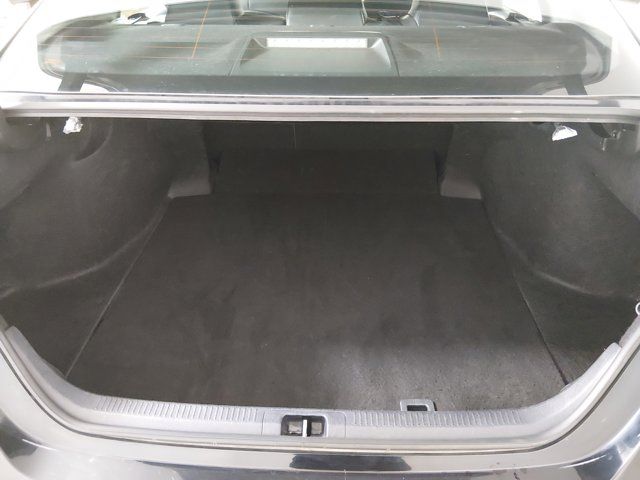 Main image 11