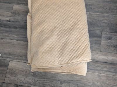 weighted queen size blanket with cover