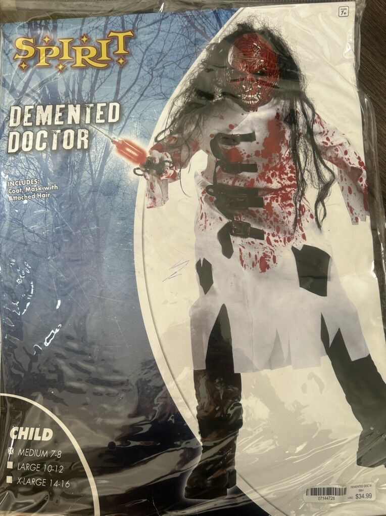 Demented Doctor Size 7-8