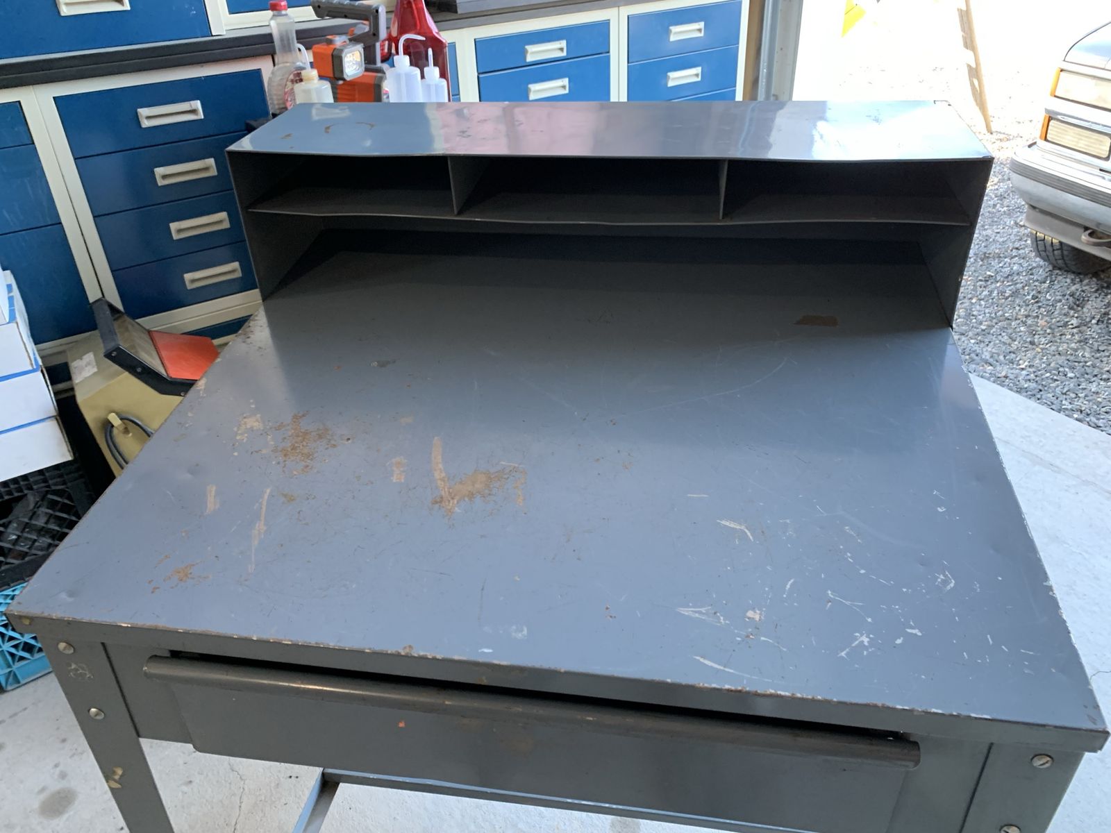 Main image 3