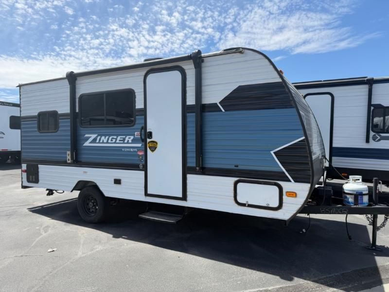 Used 2025 CrossRoads Zinger 18RK