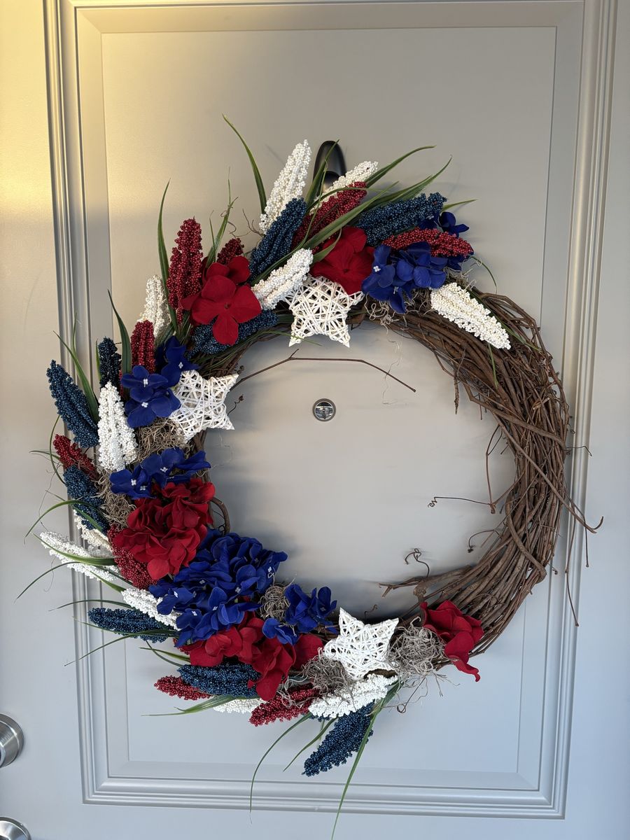 Handmade Patriotic Grapevine Wreath - Red, White & Blue Floral Decor with Stars, 20-24 inch