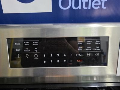 Frigidaire Gallery Gas Range Convection Oven with Air Fry
