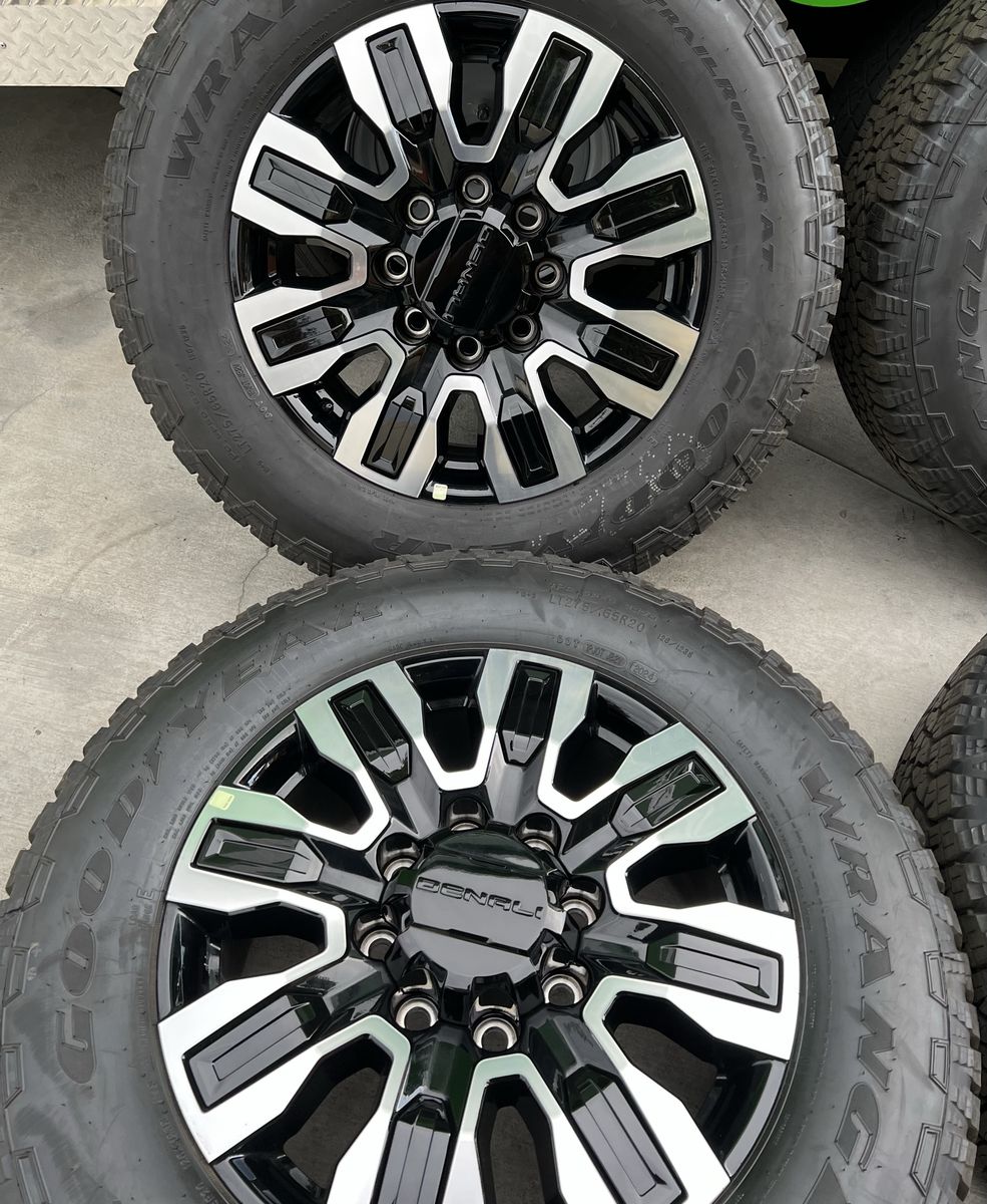 Brand new 2026 gmc Denali 2500 HD wheels and tires