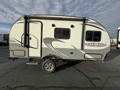 Used 2018 Jayco Starcraft Satellite 17RD