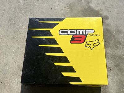 Fox Comp 3 youth size 6 moto boots