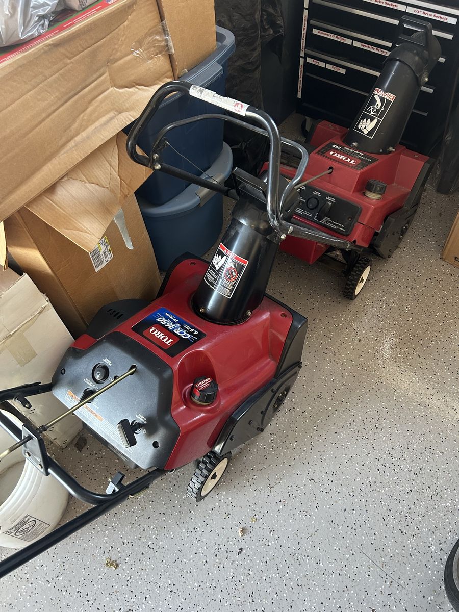 2 snowblowers