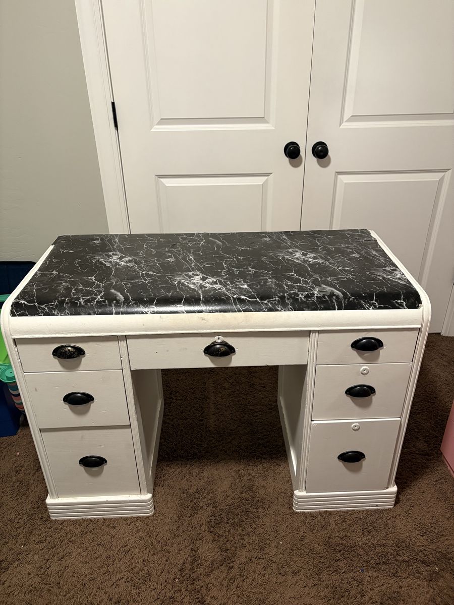 White Painted Wooden Desk with Black Faux Marble Top and 7 Drawers