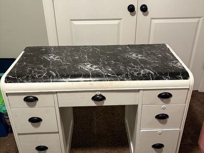 White Painted Wooden Desk with Black Faux Marble Top and 7 Drawers