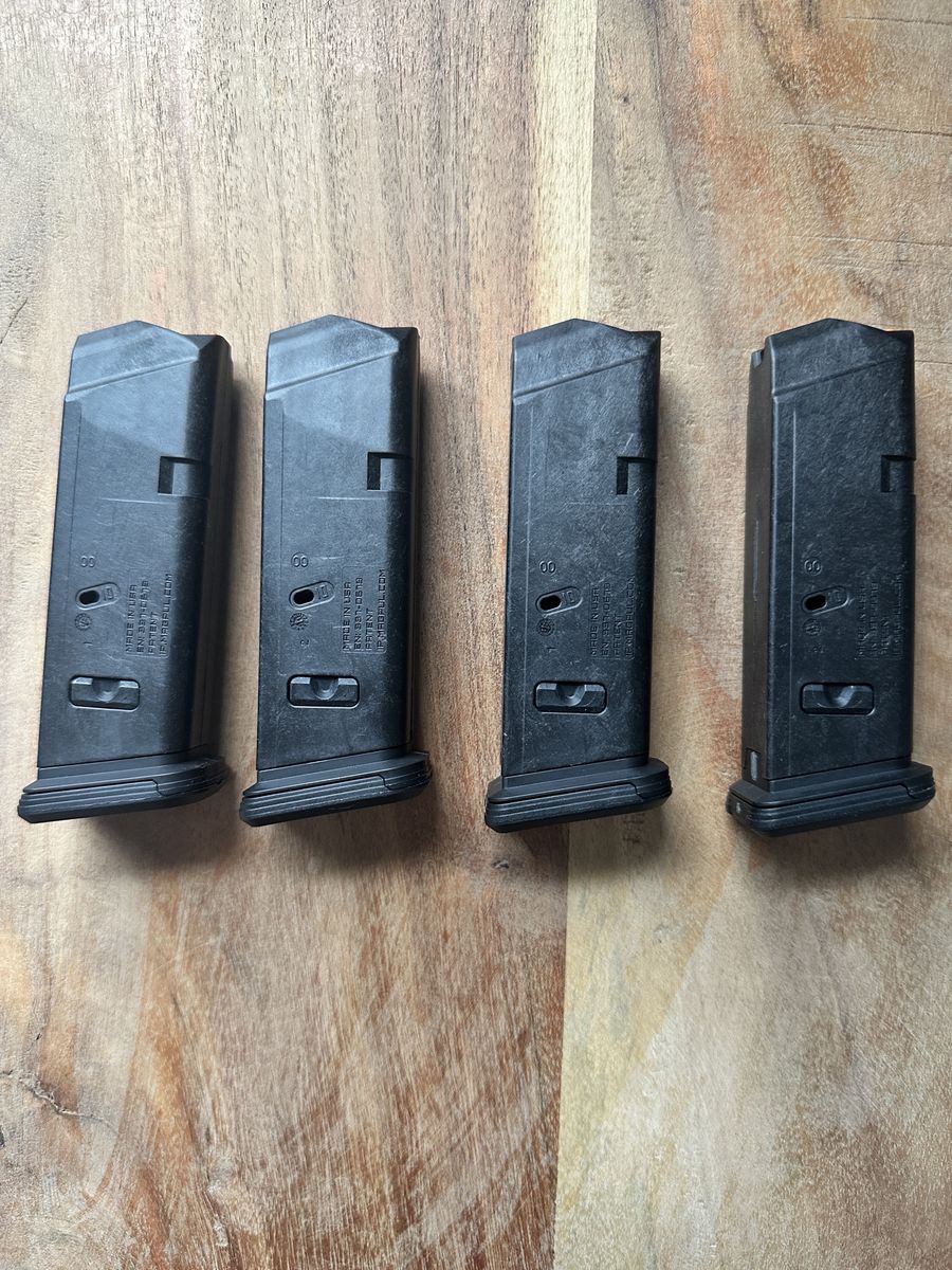 Magpul PMAG 10 GL9 9mm Magazines for G17, G19, G26 (Set of 4)