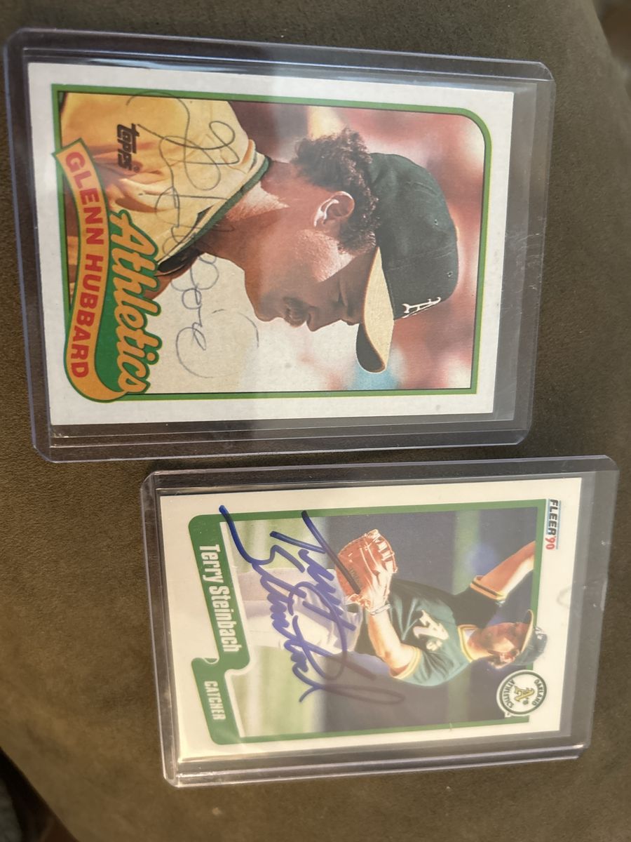 MLB A’s Hand Signed Card Lot of 2 Autographed Oakland Athletics Baseball Cards: Glenn Hubbard and Terry Steinbach