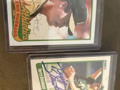 MLB A’s Hand Signed Card Lot of 2 Autographed Oakland Athletics Baseball Cards: Glenn Hubbard and Terry Steinbach