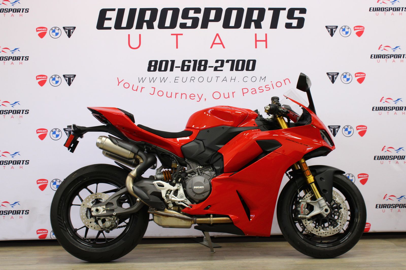 2026 Ducati PANIGALE V2