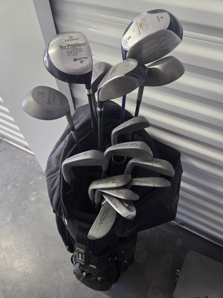 Dunlop Golf Club Set with Bag - Drivers, Woods, Irons, & Putter, Used