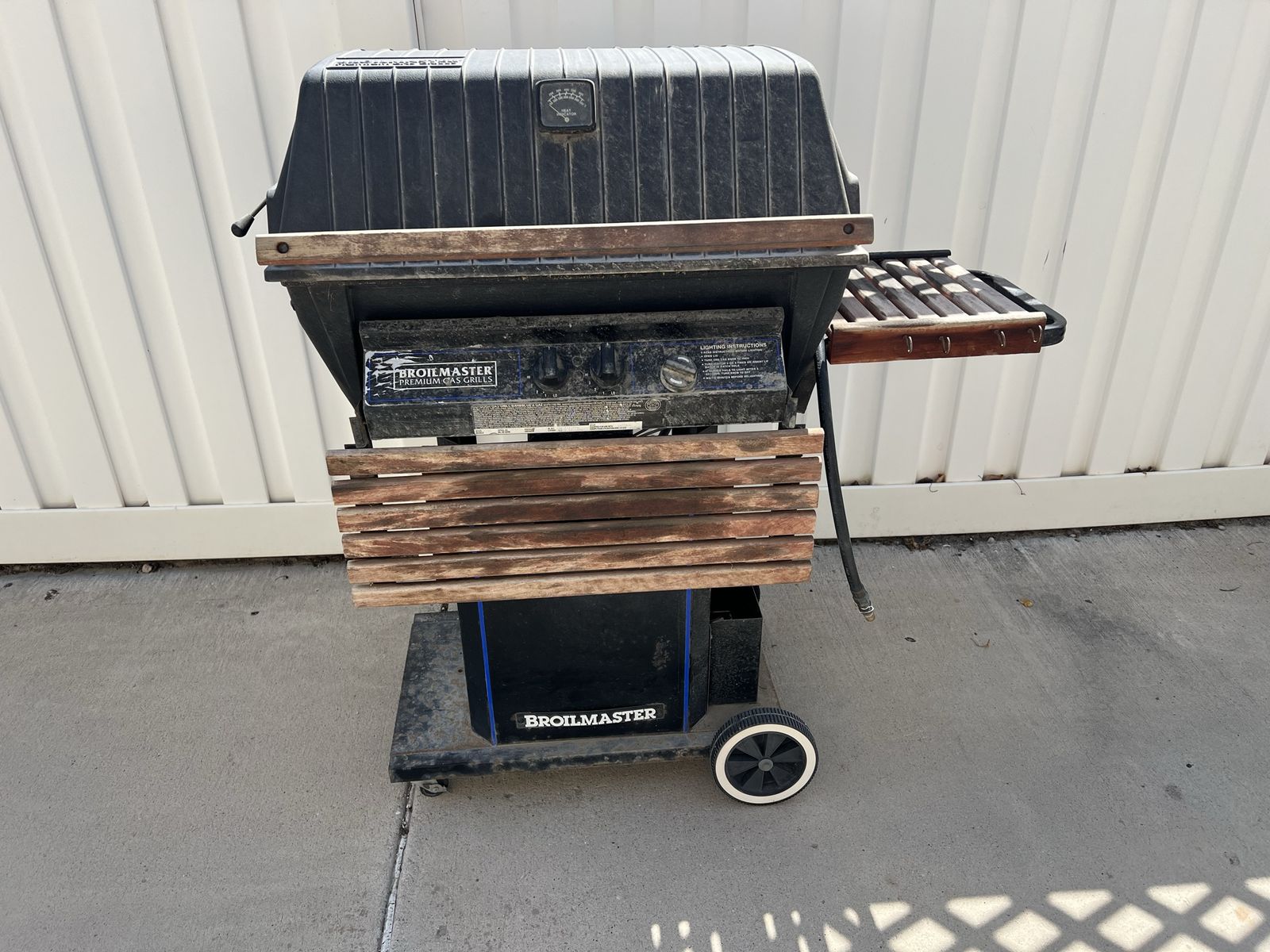 Broilmaster NG Natural Gas Grill with cover