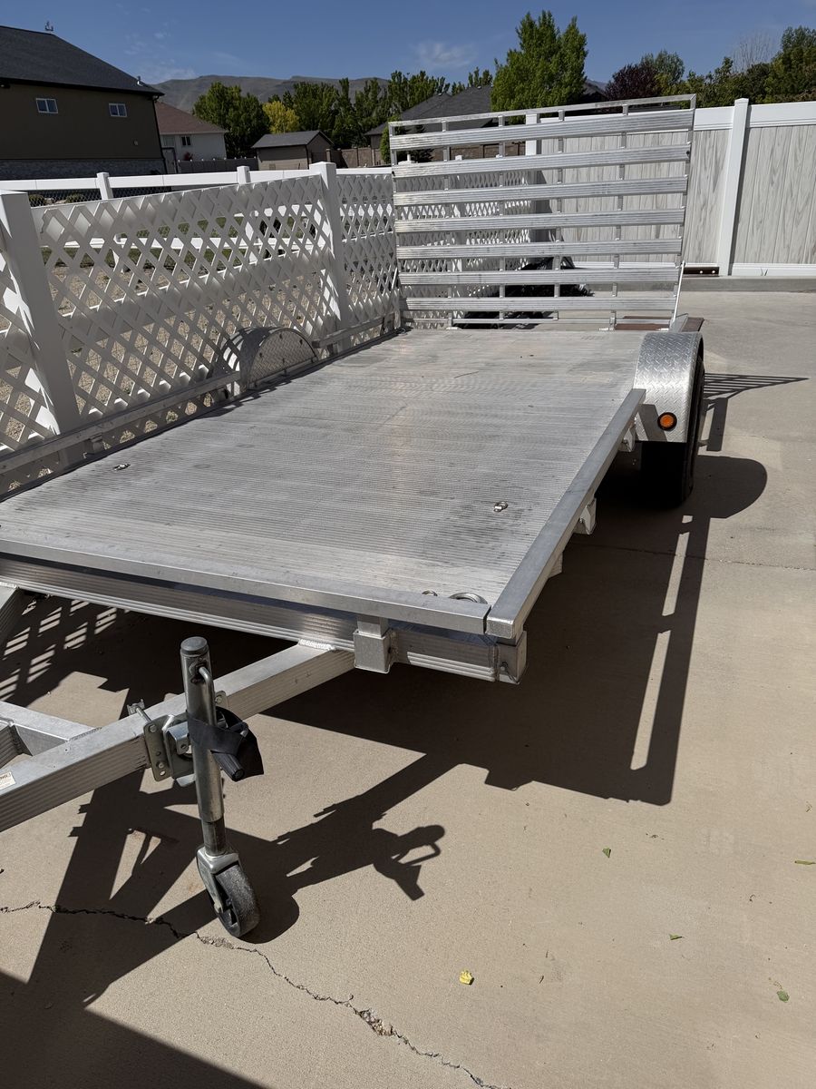 All aluminum trailer