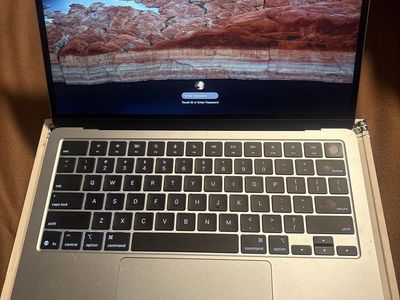 Apple Macbook Air 13-inch M4 2025