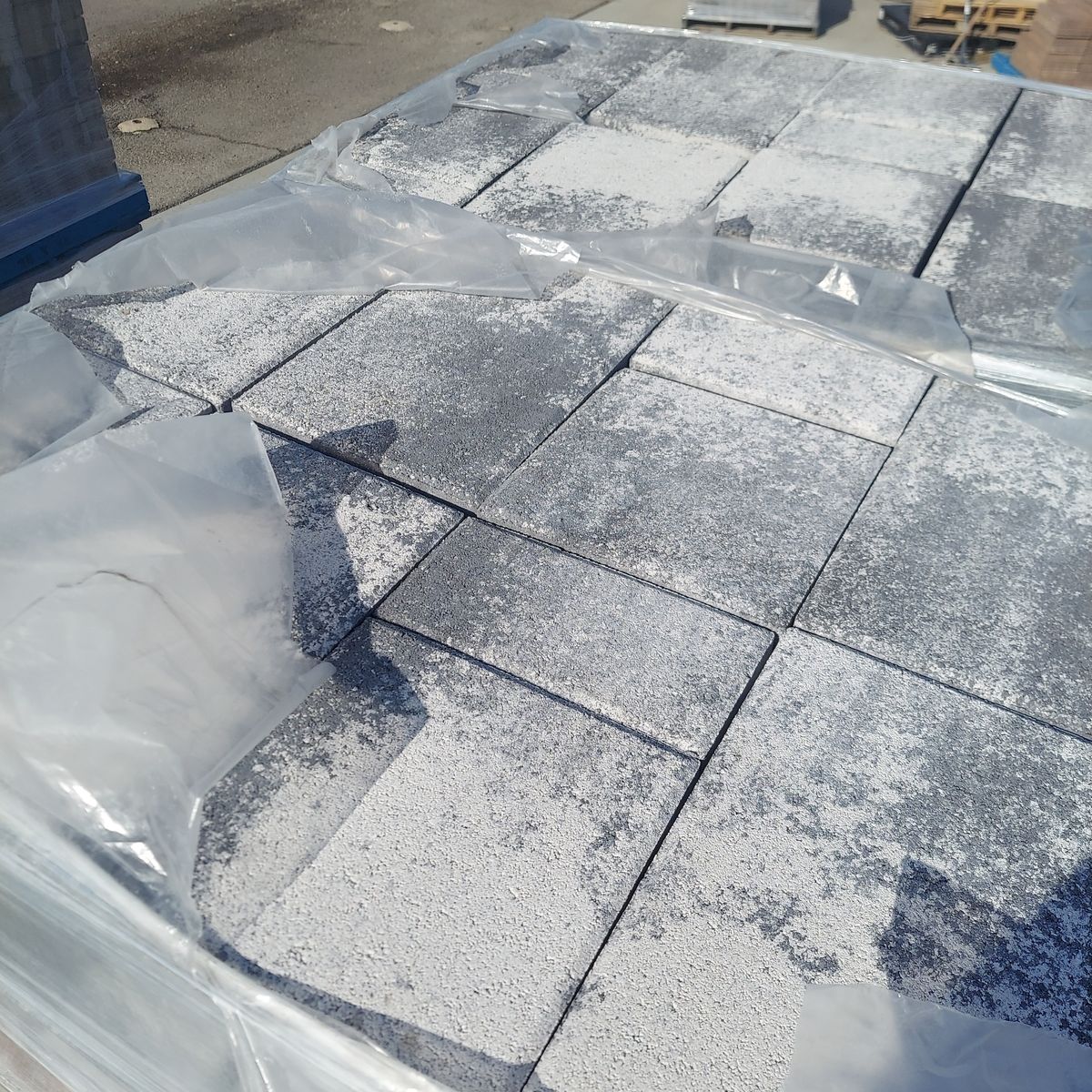SILVERTON MONUMENTAL PAVERS