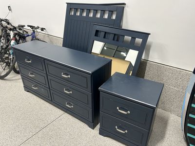 Twin Bedroom Set - Dresser, Nightstand, Headboard