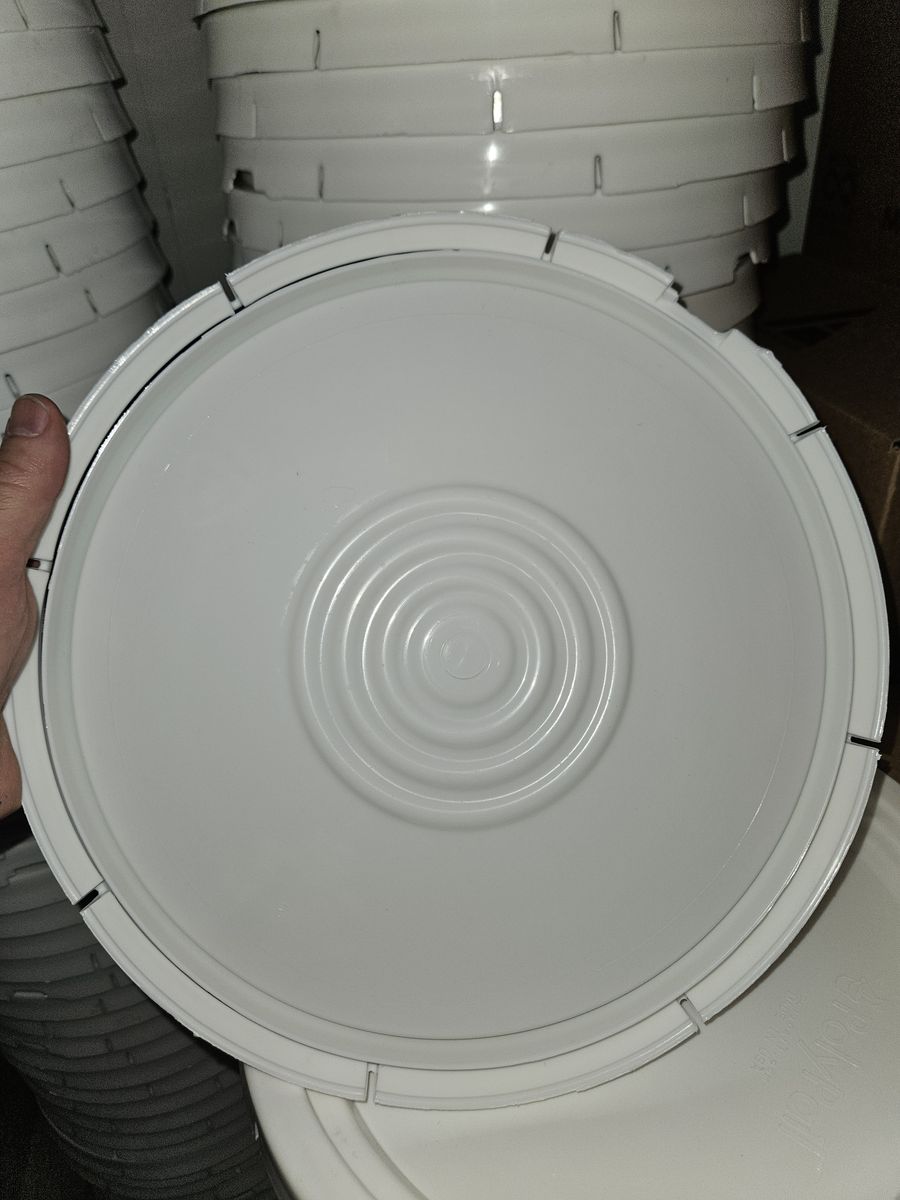 Main image 6
