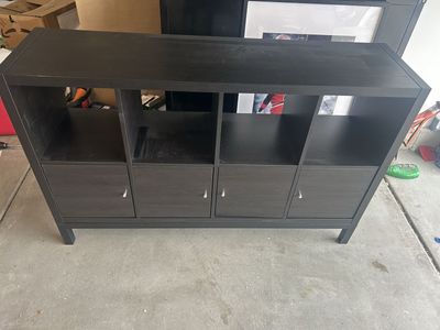 IKEA KALLAX 4X2 with stand and doors