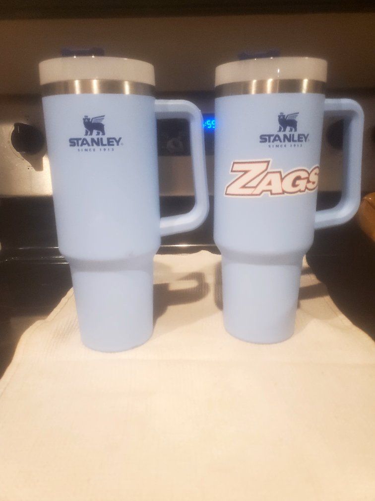 Lot of 2 Stanley Insulated Travel Tumblers with Handles
