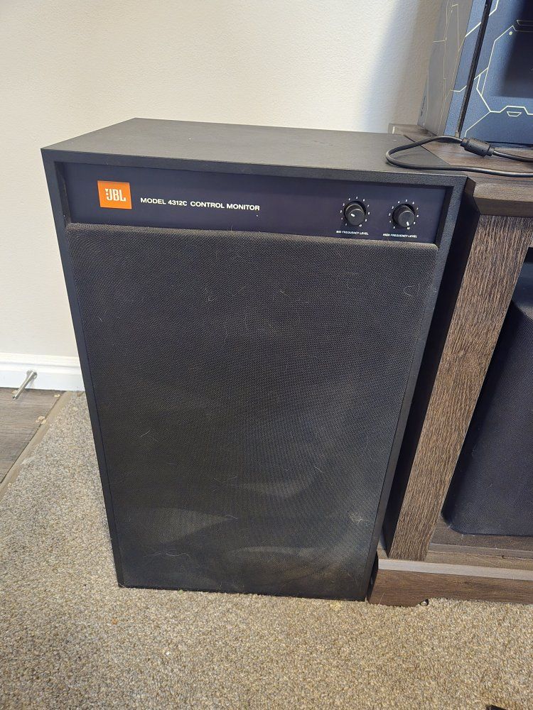 JBL Model 4312C Control Monitors (Pair)