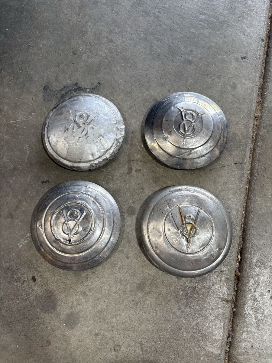 Set of 4 Vintage Ford V8 Hubcaps Wheel Covers Classic Car Parts