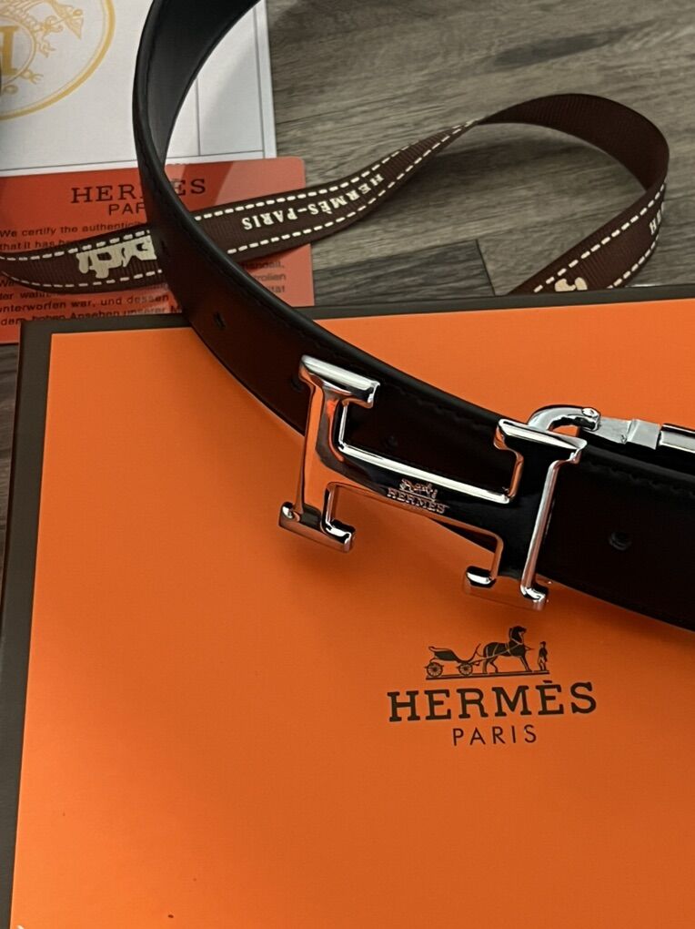 Brand new Hermans belt