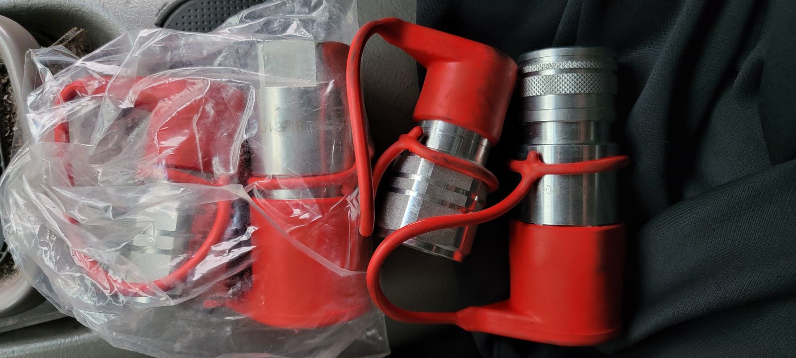 New - 1/2 Inch Quick Connect Flat Face Hydraulic Couplers. $100 O.B.O.