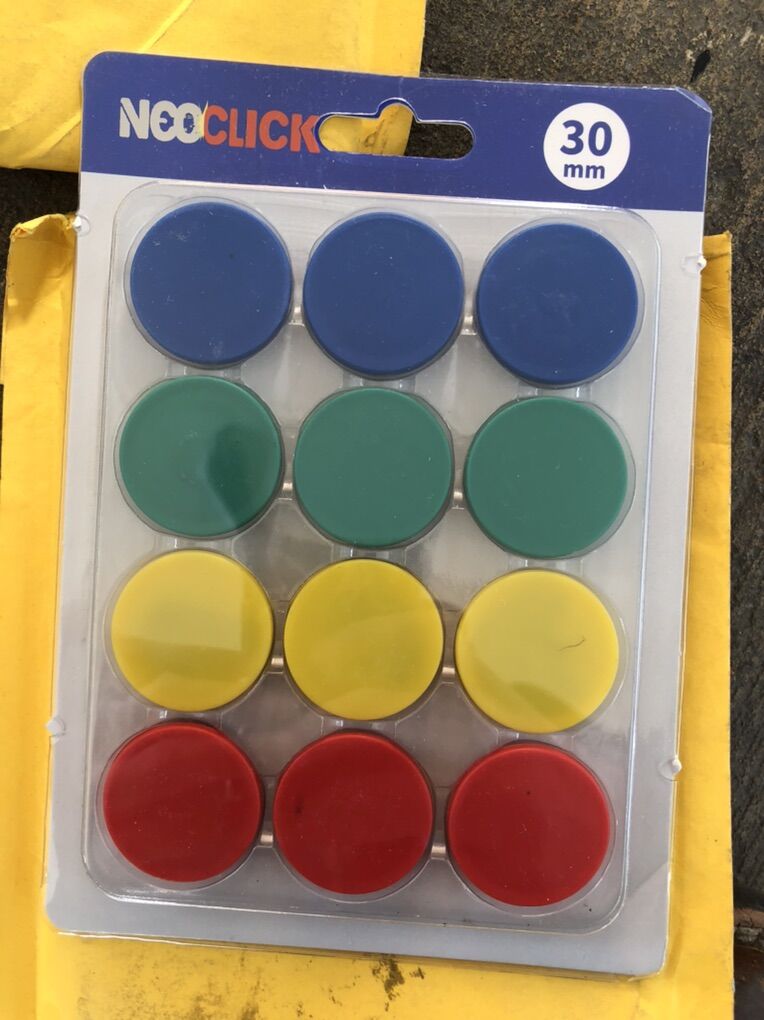 Colored Magnets