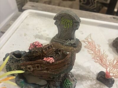 Aquarium Decor and Accesories OBO