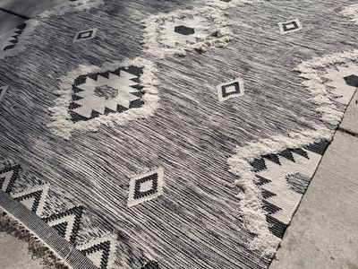 New. 3D Moroccan 9x12 Handmade Area Rug
