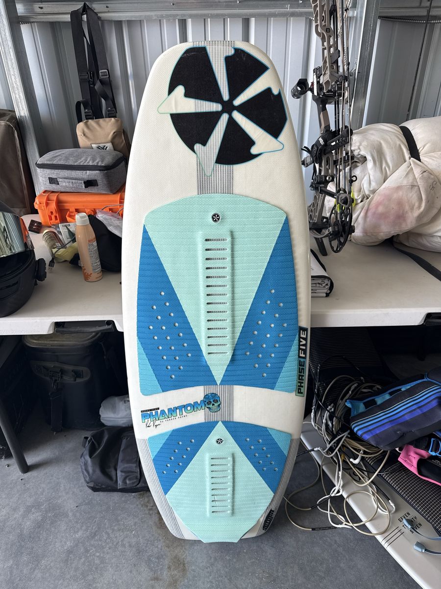 Phase Five Phantom Wakesurf Board - Performance Skim Style
