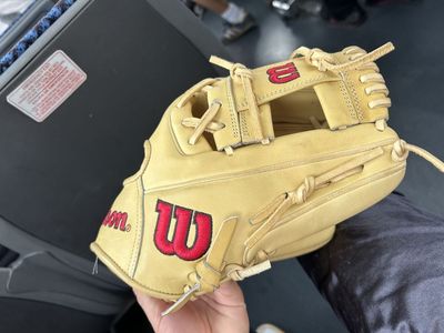 Wilson A2000 1786 Pro-Stock 11.5" Baseball Glove - Blonde Leather