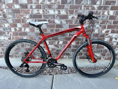 Large Specialized Hardrock Disk Mountain Bike