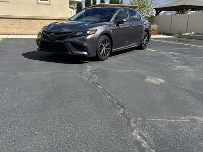 2022 Toyota Camry SE