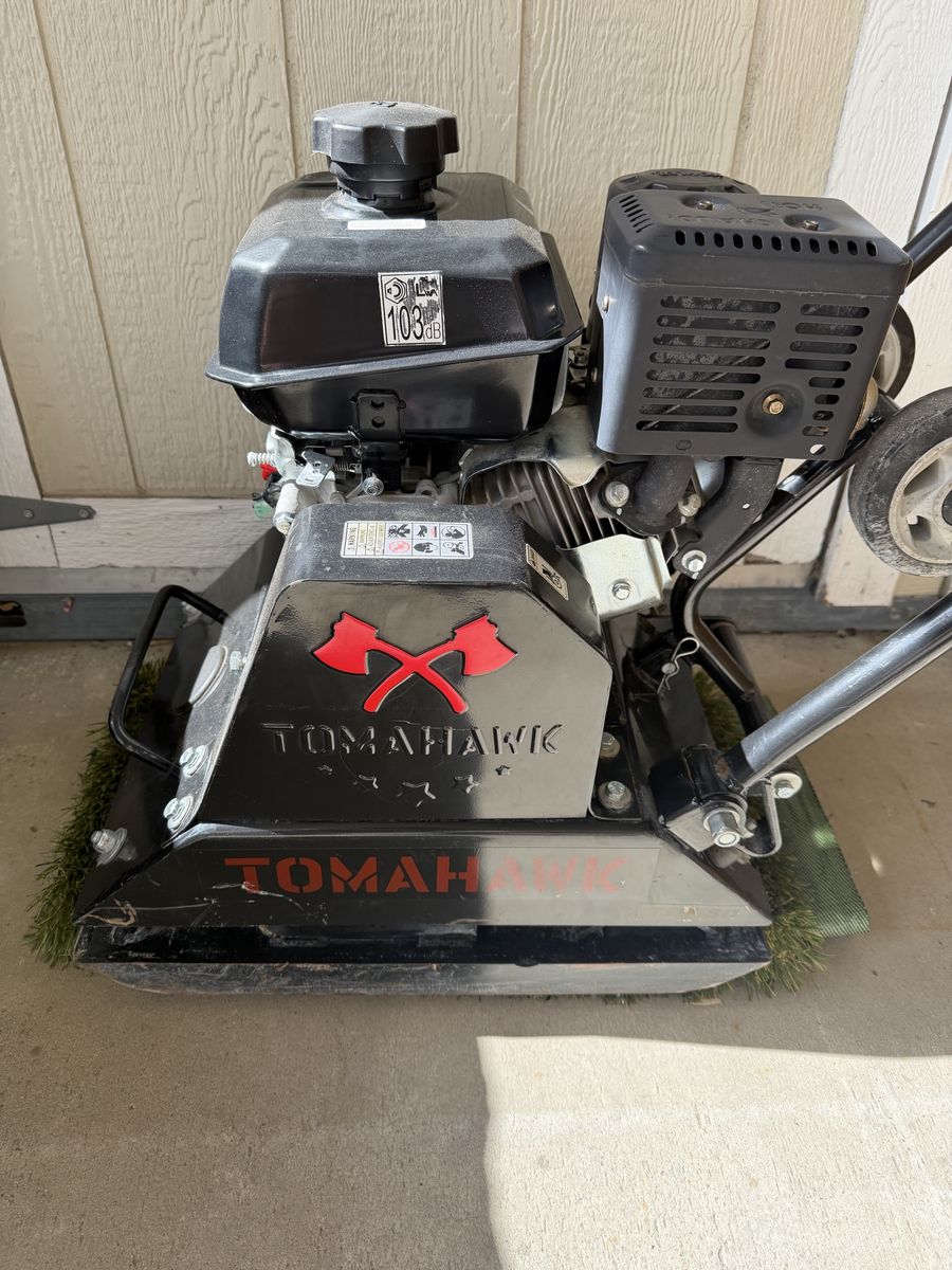 Tomahawk Plate Compactor