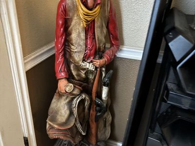 Statue of cowboy very detailed Statue, 4 feet tall