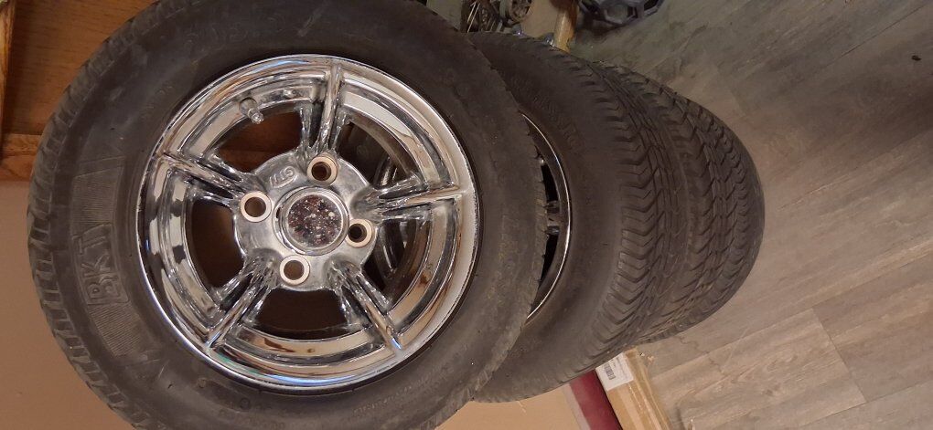 4 Yamaha Chrome 5 Spoke wheels & Tires