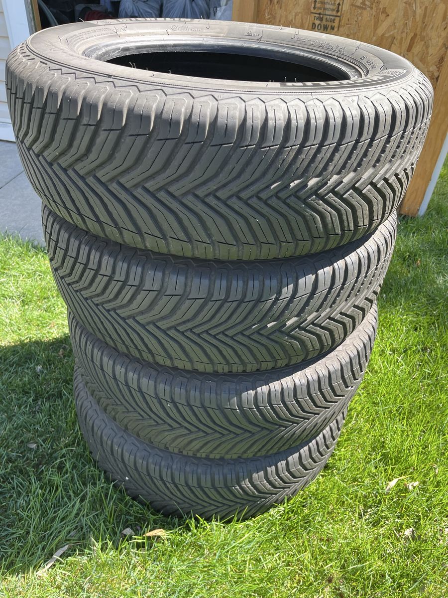 Michelin CrossClimate 2 tires (size: 205/65R16)