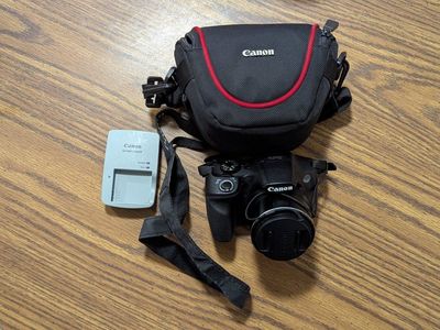 Canon PowerShot SX520 HS