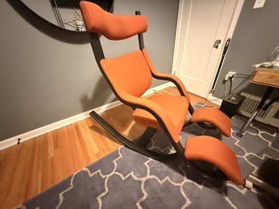 Vintage Stokke/Varier Gravity Balans reclining kneeling chair by Peter Opsvik.