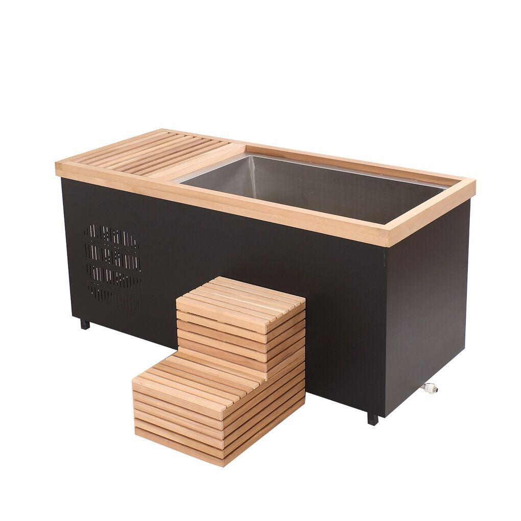 Wood Finish Cold Plunge Tub