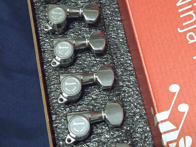 Ibanez original tuners