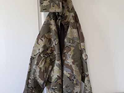 Kuiu Guide Jacket - Men's 3XL Camo Hunting/Outdoor Shell, Excellent Condition