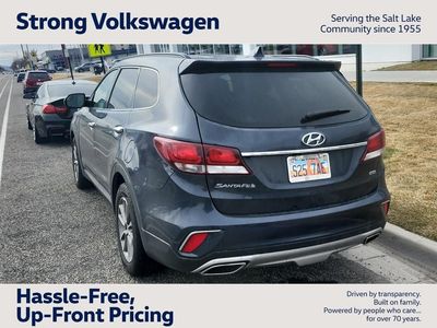 2017 HYUNDAI SANTA FE SE
